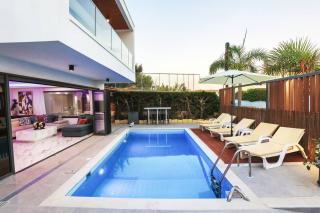 Melania Luxury Villa with Private Heated Pool - 8