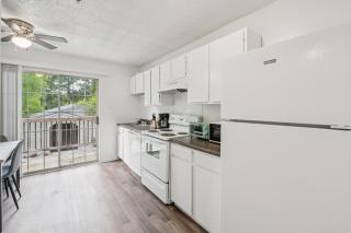 Kenridge Apartments 1230 I Comfy 2 Bed 2 Bath - 2