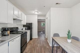 Kenridge Apartments 730 I Spacious 2 Bed 1 Bath - Decatur - 5