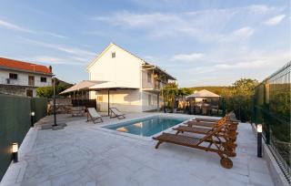 Stunning Home In Blato Na Cetini - Blato na Cetini - 0