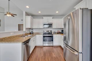 Charming Spacious 3BR Spring Hill Home! - Spring Hill - 1