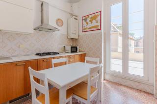 GuestHost - Bright Apartment X6 with Terrace - 8