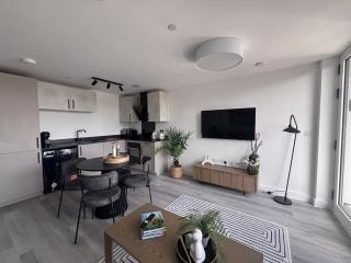 The Sloop by Grandeur Property - Poole - 9