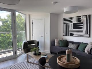 The Sloop by Grandeur Property - Poole - 8