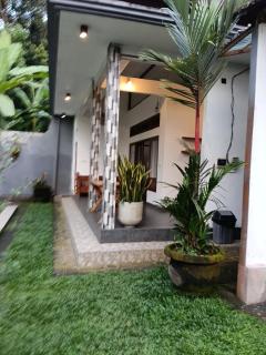 ari sari villa - 4