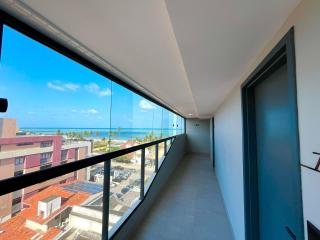 Flat Lindo e Espaçoso com Varanda e Vista Mar - 1