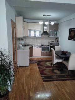 Two bedroom apartment in Sunny Hill neighbourhood - 2