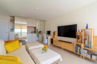 High-end Residence With Pool And Panoramic Views - 3