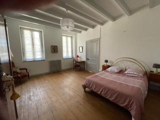 Gitevdelacour - 1