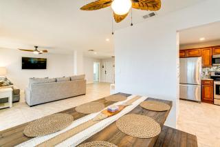 Heated Pool and Private Dock Home in Port Charlotte - Port Charlotte - 5