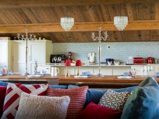 Chalet Wonderland - OVO Network - 1