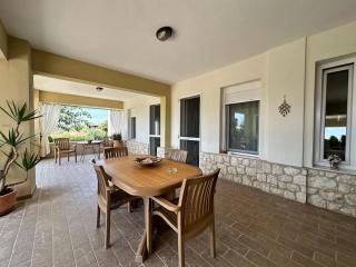 Comfortable Home - Epanomi - 0