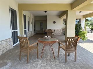 Comfortable Home - 1