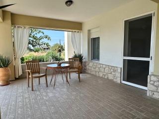 Comfortable Home - Epanomi - 4