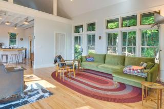 Fire Pit and Views Pet-Friendly Spruce Pine Studio - Spruce Pine - 8