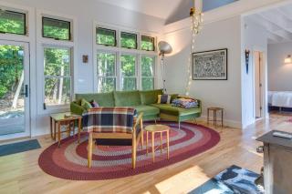 Fire Pit and Views Pet-Friendly Spruce Pine Studio - Spruce Pine - 7