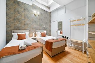 Hatton Gardens - 2 Bedroom Family Apartments - London - 5
