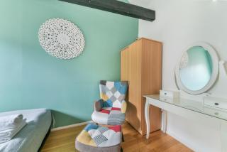 Hatton Gardens - 2 Bedroom Family Apartments - 1