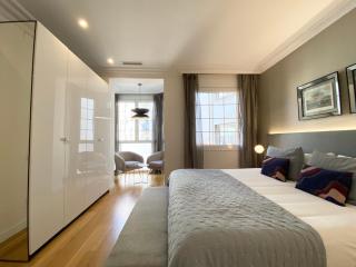 Spacious Elegant on Avenue Diagonal By MyRentalHost - Barcelona - 1