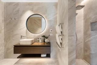 A Landmark Of Architectural Refinement - Auckland - 5