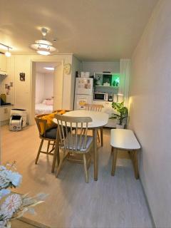 HAPPY STAY in seoul near kspo dome, #LotteTower #FreeParking #7NightsAirportPickup #GroupStay #DDP #Jongno #6PeopleAccommodation #8MinFromDunchonStation - Seoul - 1
