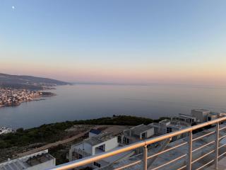 Kalamper Vista seaview and pool - Bar - 0
