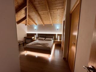 Villa Rovishta - - 6
