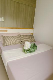 Staycation near MOA Pasay at Shore Residences - Elizcape - Manila - 2