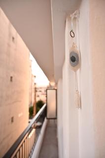 Retro View Apartments - Peraia - 4
