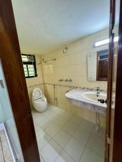 Modern 3BR, AC, WI-FI, Comfort - 8