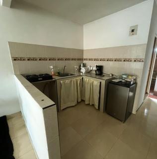 Apartamento segundo piso, Barrió Guayacanes - 1