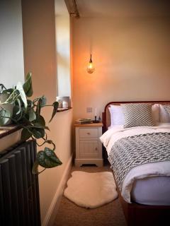 The Bath Arms Shearwater - Warminster - 7