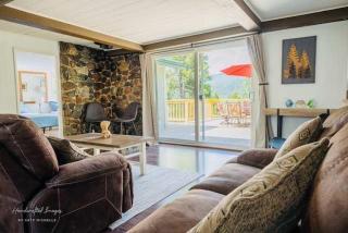 Lakeview Haven-Boat Slip-Dog Friendly-Sleeps 14 - - 6