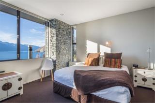 Stylish and modern villa - Queenstown - 8