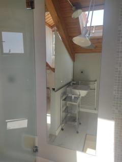 Apartamento abuhardillado en centro histórico Burgos - 1