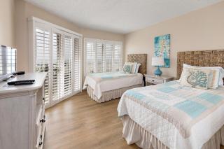 Beach Club #329 - 3