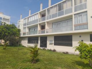 Hermoso apartamento de tres dormitorios con jacuzzi - Chiclayo - 8