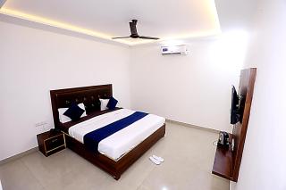 Hotel Akash Inn Agra I 200 m From Taj Mahal - Agra - 0
