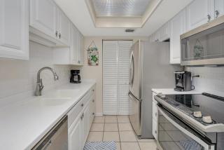 Beach Club #423 - 7