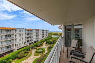Beach Club #423 - 1