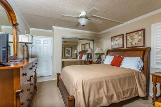 Beach Club #421 - 5
