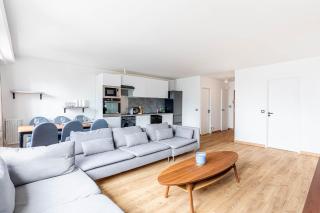 GuestReady - Sky-high serenity steps from Paris - 7