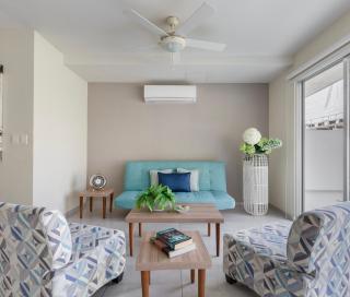 Deluxe fully furnished 2bd - 5