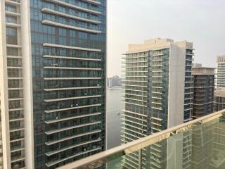 Best Emaar Beachfront view one bedroom - 5