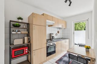 Comfort Apartment - Self-Check-in - 2 Schlafzimmer - bis 5 Pers - Zentrumnah - Parkplatz - WiFi - Balkon - Neunkirchen - 7
