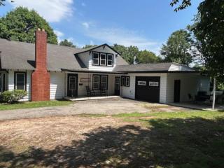 The Wheeler's House - Bedford - 8