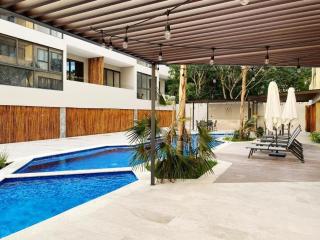 Wave Living Condo - 1
