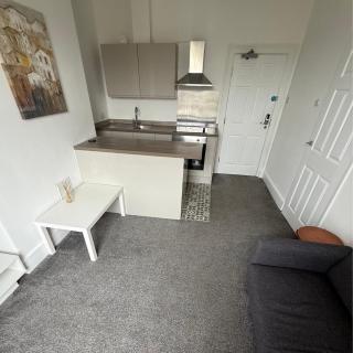 1 Bed Flat - Weston-super-Mare - 1