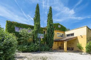 Elegant Provencal Villa with Pool, Garden Views Mas Jorel - 9