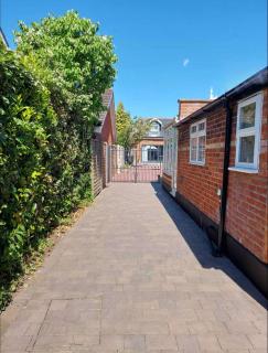 Henlow 2 Bedroom Annexe - Henlow - 9